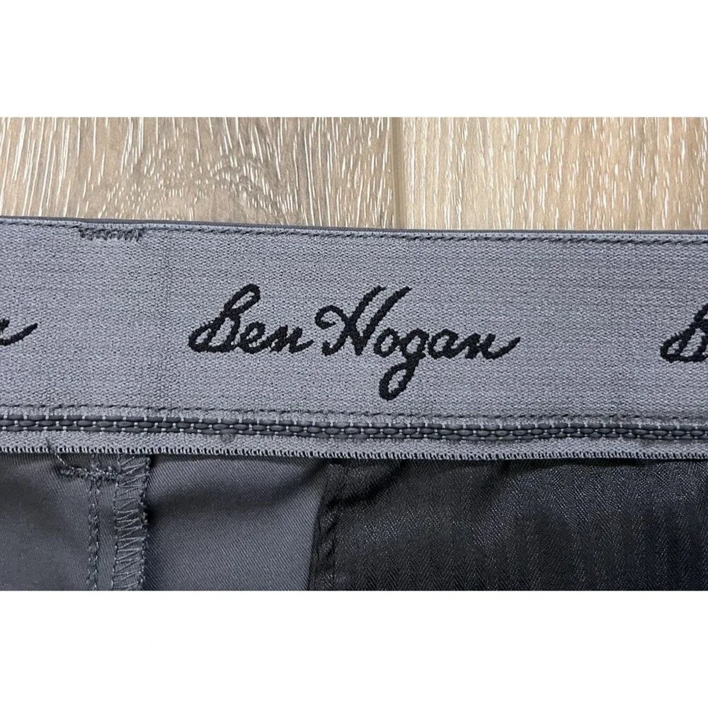 Ben Hogan Gray Chino Performance Golf Shorts Mens Sz 34” x 8” Stretch Pockets